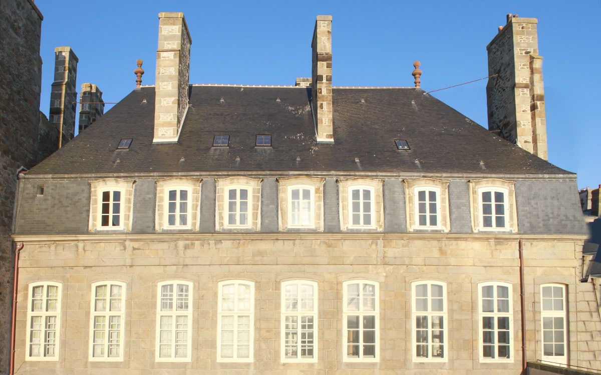 Demeure De Corsaire Destination Saint Malo