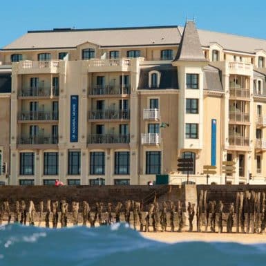 hotel piscine saint malo