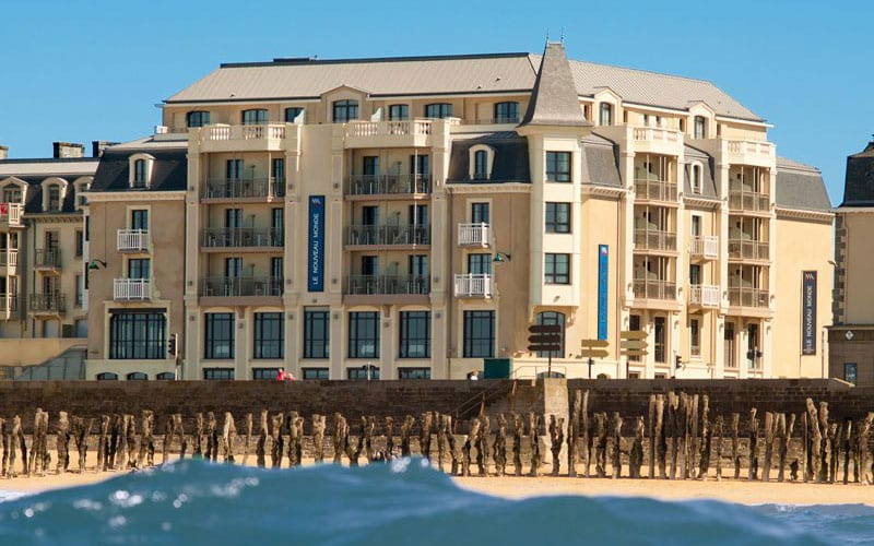 hotel piscine saint malo