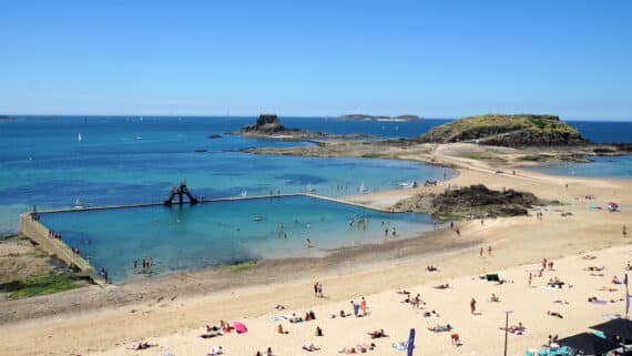 Grand bé et tombe de chateaubriand saint-malo