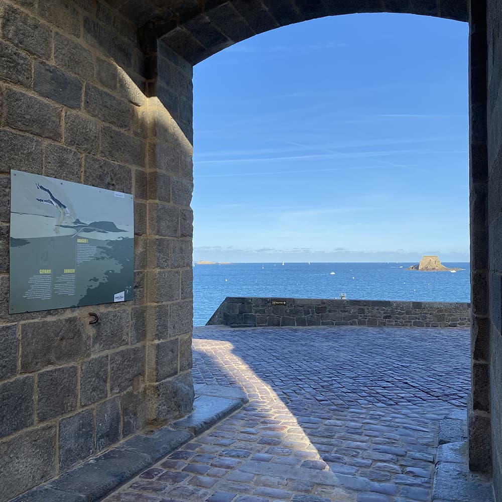 saint malo intramuros vue mer